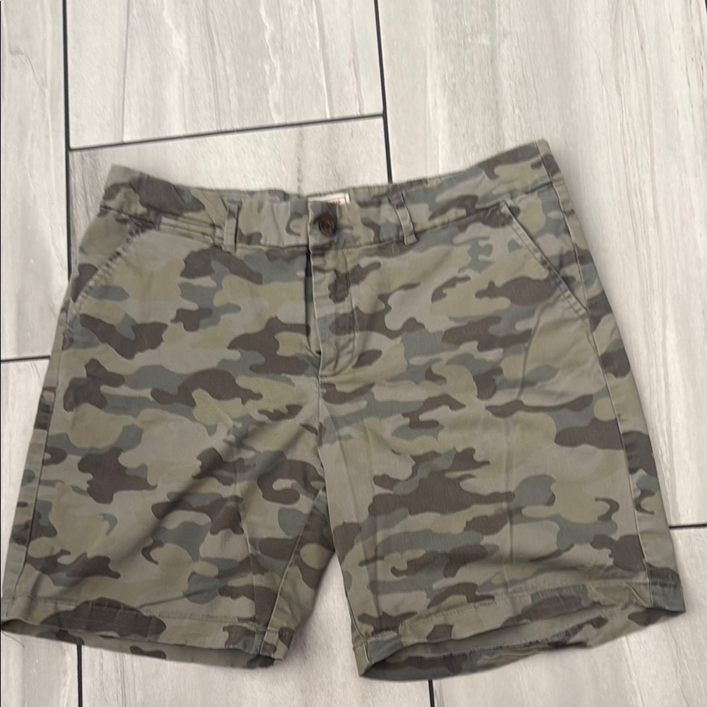 GAP Khaki Camouflage Shorts